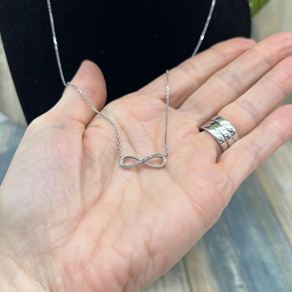 ⭐️Sterling silver cubic zirconia infinity sign 18” necklace - Picture 3 of 7
